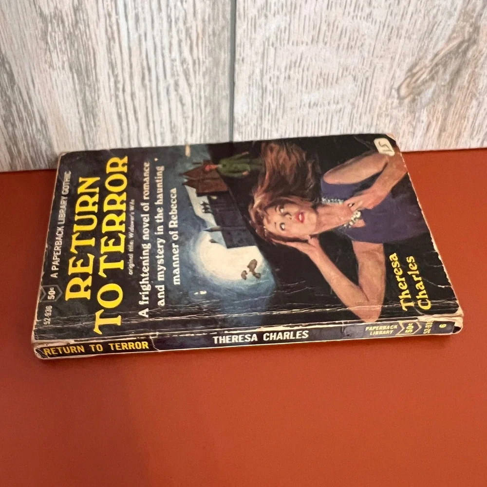 Return to Terror Theresa Charles 1966‎ First Printing Gothic Romance Paperback